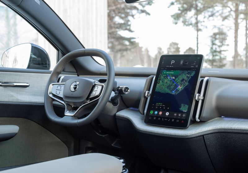 Volvo EX30 Cross Country